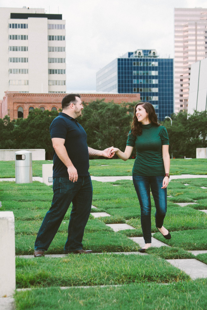 downtown tampa engagement, downtown tampa engagement photos, tampa engagement photos, tampa wedding photographer, florida wedding photographer, 