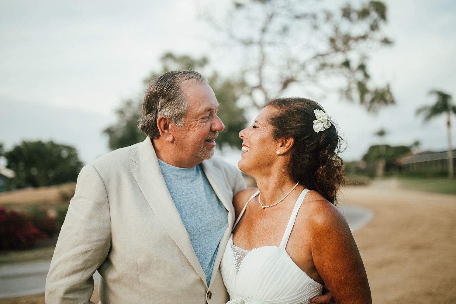 Intimate Backyard Wedding, Ft. Myers Wedding Photos, Ft Myers Wedding Photographers, Ashley Izquierdo, Tampa Wedding Photographers, Tampa Wedding Photographer, Intimate Backyard Wedding Photos, The Vine Fort Myers, Backyard wedding photos, Backyard wedding ideas