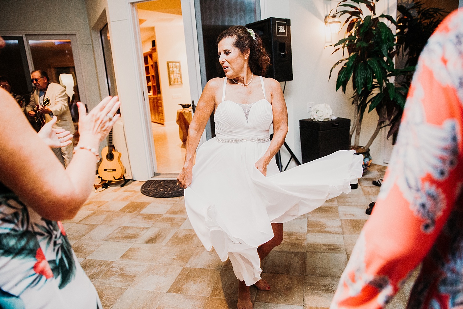 Intimate Backyard Wedding, Ft. Myers Wedding Photos, Ft Myers Wedding Photographers, Ashley Izquierdo, Tampa Wedding Photographers, Tampa Wedding Photographer, Intimate Backyard Wedding Photos, The Vine Fort Myers, Backyard wedding photos, Backyard wedding ideas