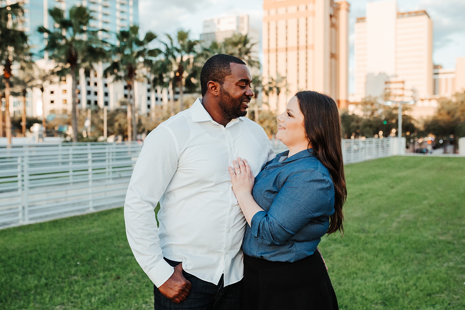Downtown Tampa Engagement Photos, Downtown Tampa Engagement Photo Ideas, Tampa Wedding Photographers, Ashley Izquierdo, Tampa Engagement Session Ideas, Tampa Engagement Ideas