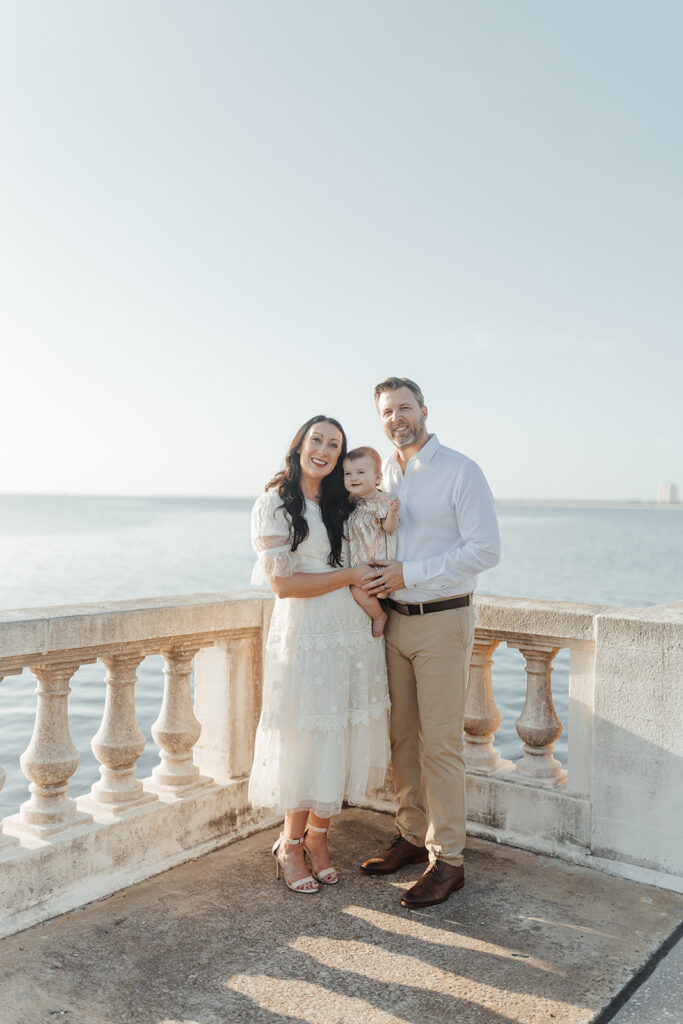Tampa mini photo sessions for families with Ashley Izquierdo Photography