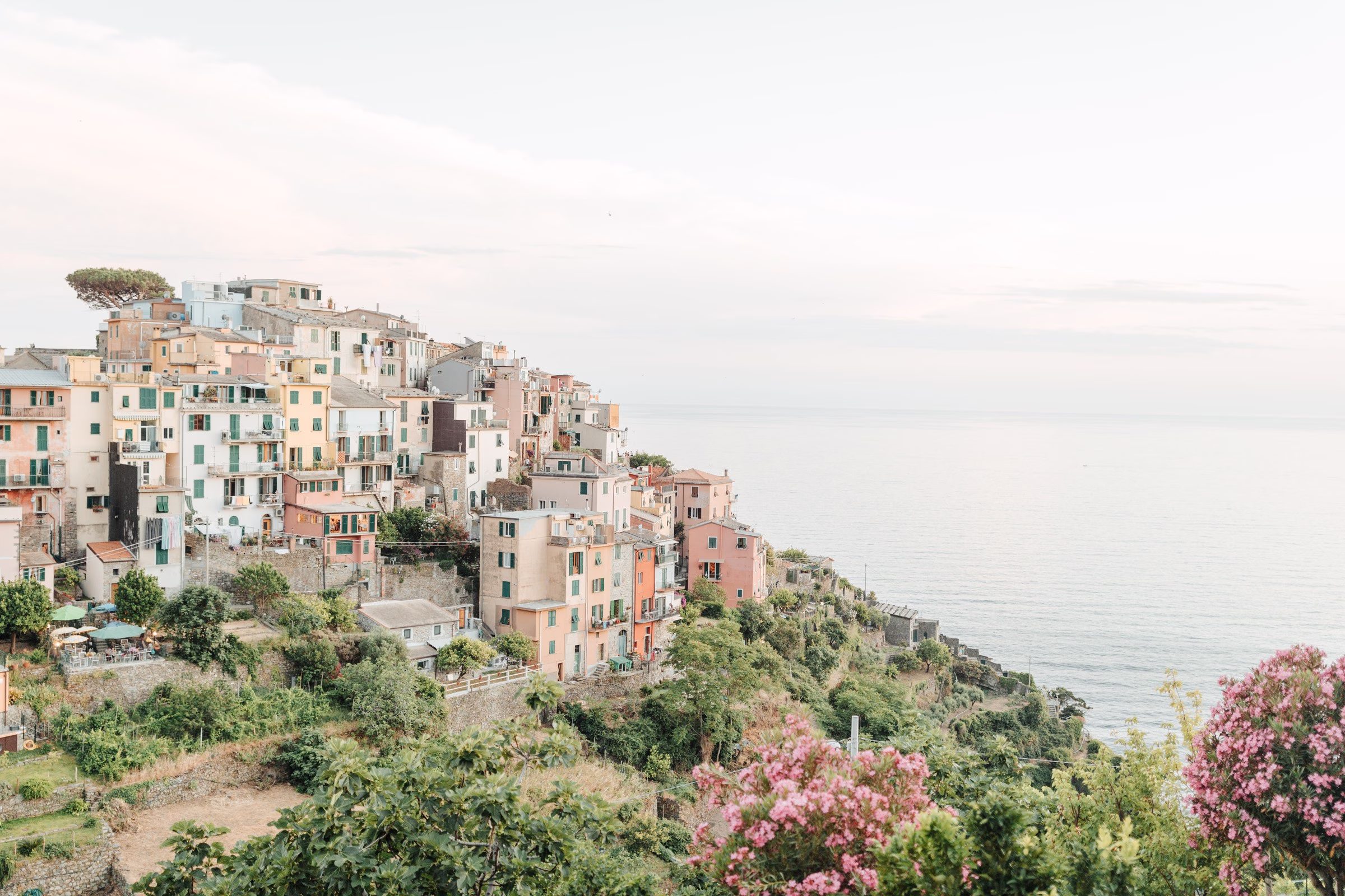 coastal cliffside village colorful buildings destination wedding venue tampa wedding photographer ashley izquierdo - Home Colorful hillside village overlooking the Mediterranean Sea in Cinque Terre Italy captured by Tampa Bay wedding photographer Ashley Izquierdo Photography