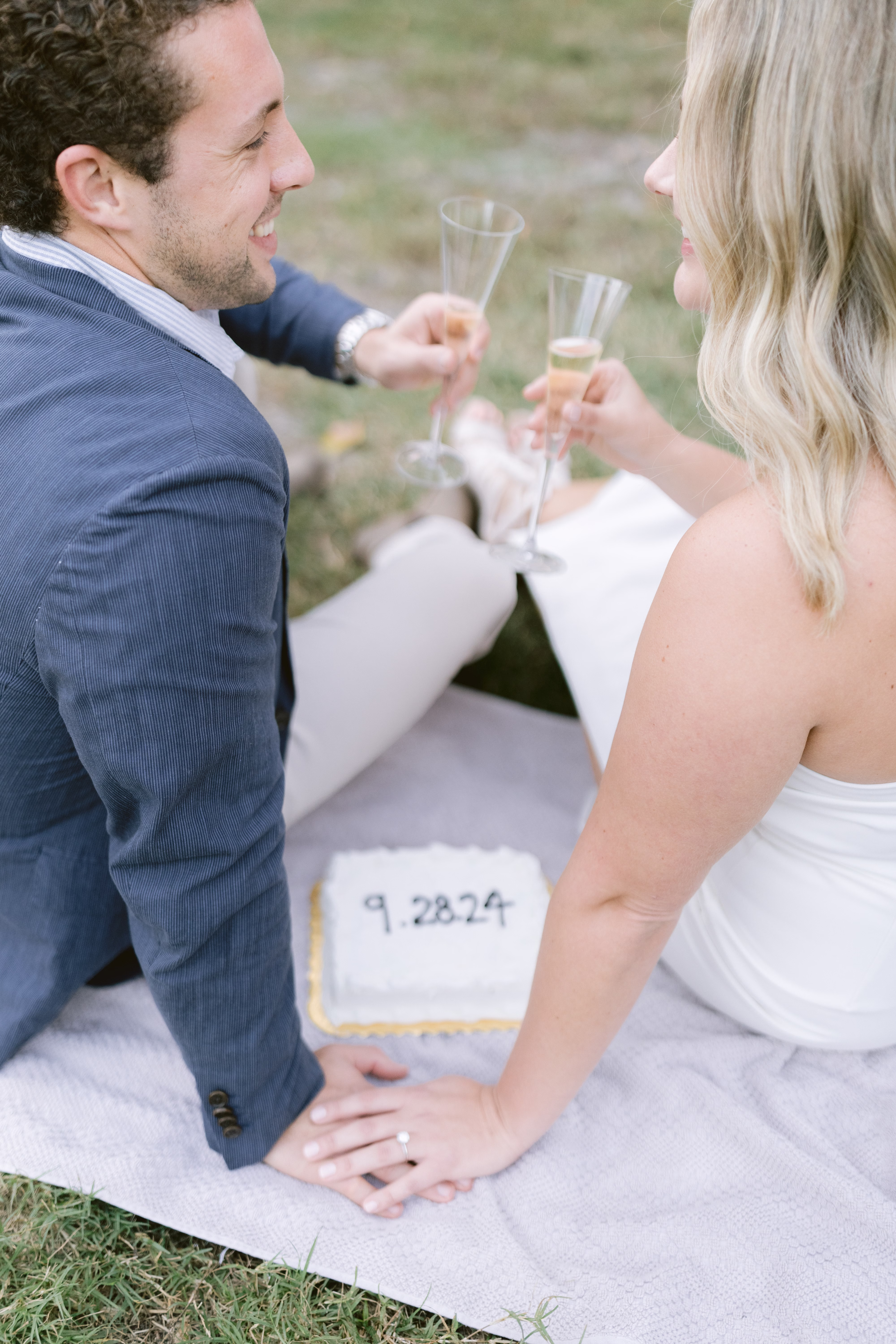 engagementsessionstpeteashleyizquierdo - Home engangement photography in downtown st Pete champagne toast engagement photography Ashley Izquierdo