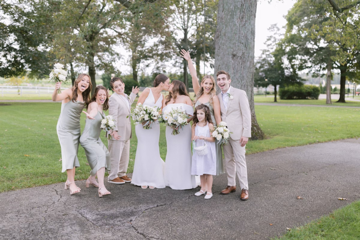 farm wedding party johnsons locust hall florist allie johnson - A Farm Wedding at Johnson's Locust Hall, New Jersey Wedding party celebrates with white bouquets by Allie Johnson at Johnson's Locust Hall farm wedding in New Jersey