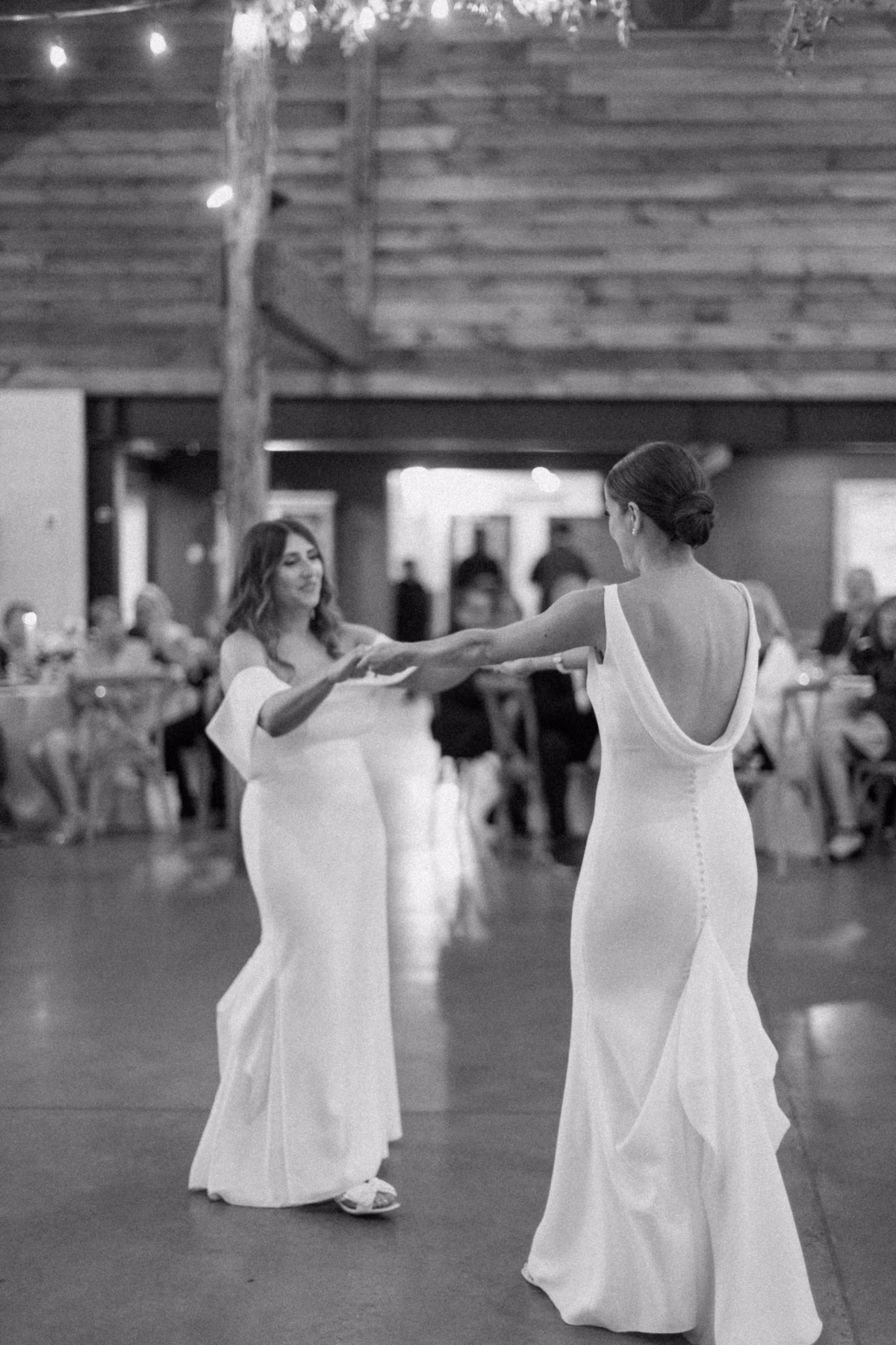 wedding planning olive and shae first dance johnsons locust hall - A Farm Wedding at Johnson's Locust Hall, New Jersey Two brides sharing their first dance at Johnson's Locust Hall farm wedding coordinated by Olive and Shae